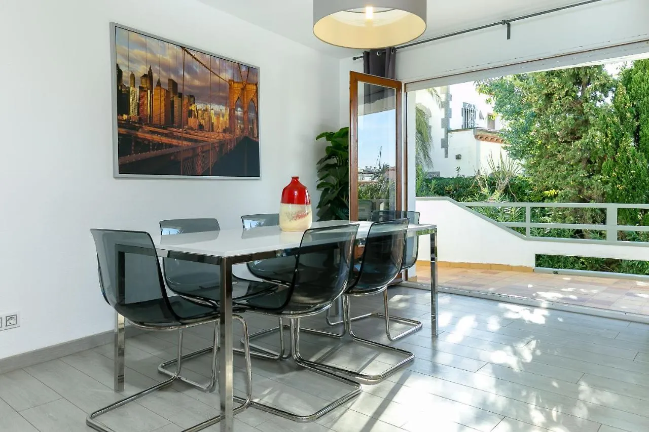 Cargols De Mar Villa Empuriabrava Holiday home