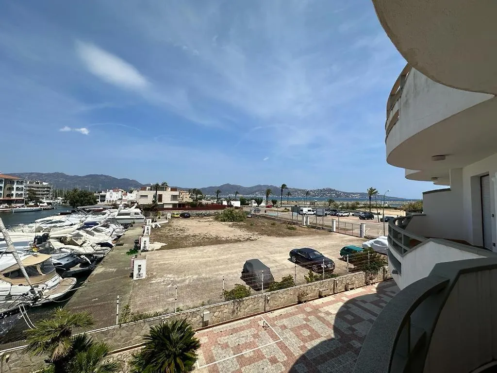 Holiday home Cargols De Mar Villa Empuriabrava Spain