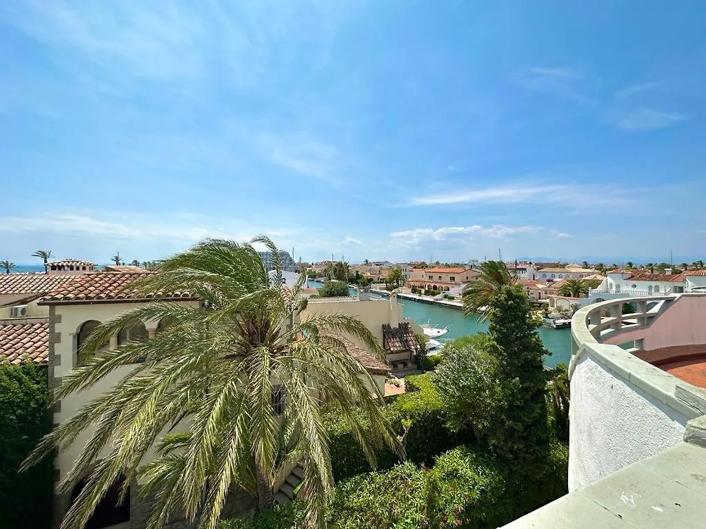 Cargols De Mar Villa Empuriabrava Holiday home